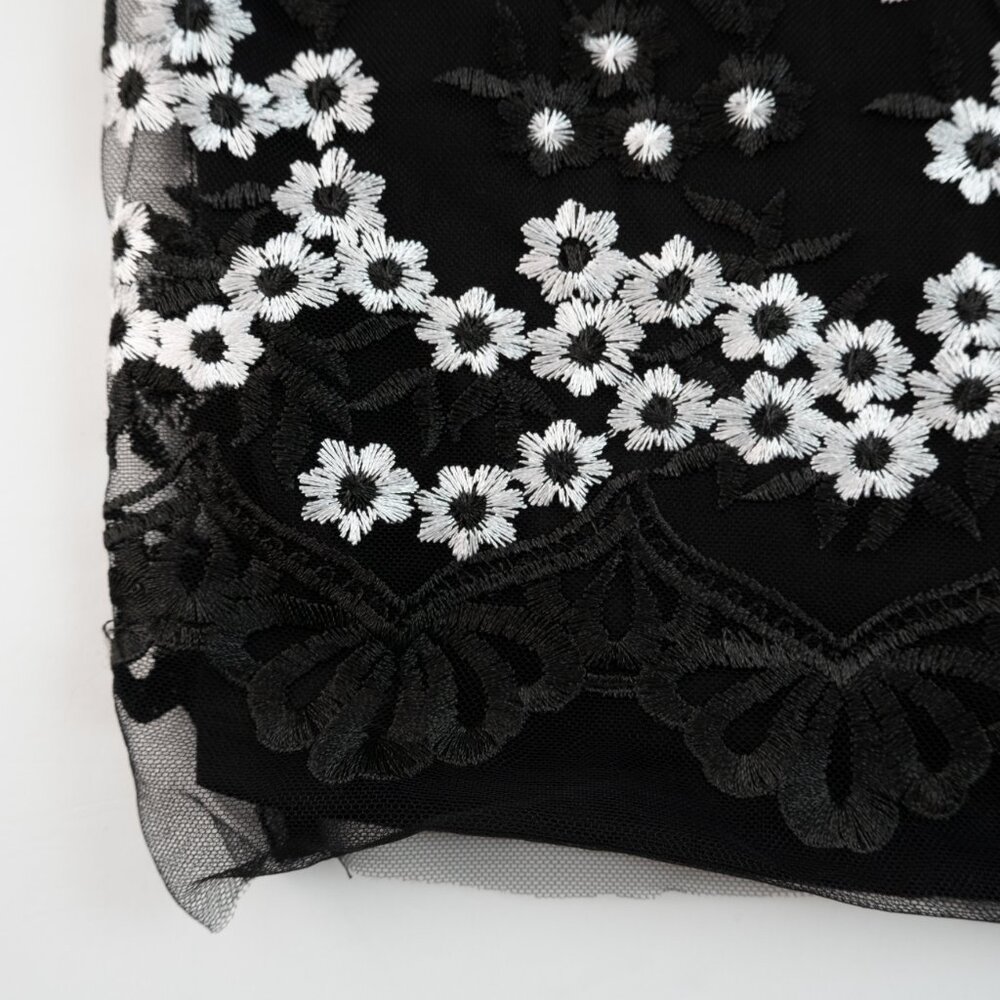 Betsey Johnson Black Dress with White Floral Pattern - Picture 5 of 10
